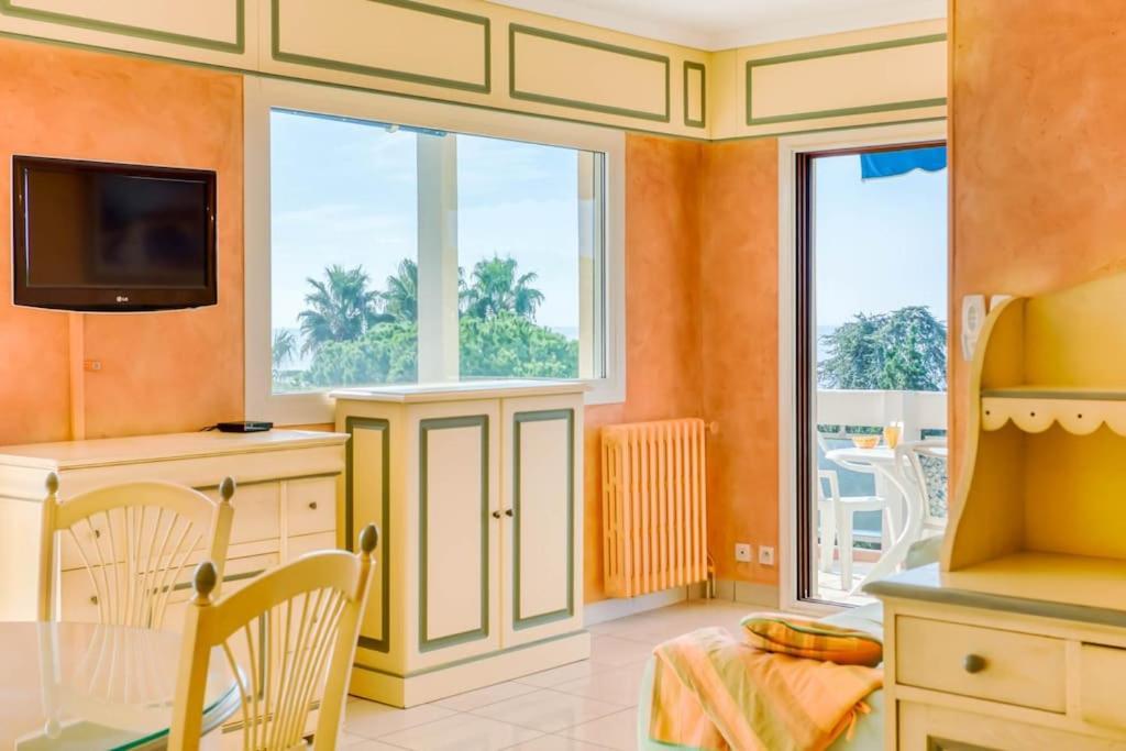 앙티브 A6- 2 Bdr Incredible Sea View - Ac, Garage & Terrace 아파트 외부 사진