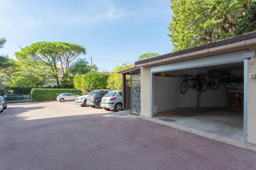 앙티브 A6- 2 Bdr Incredible Sea View - Ac, Garage & Terrace 아파트 외부 사진