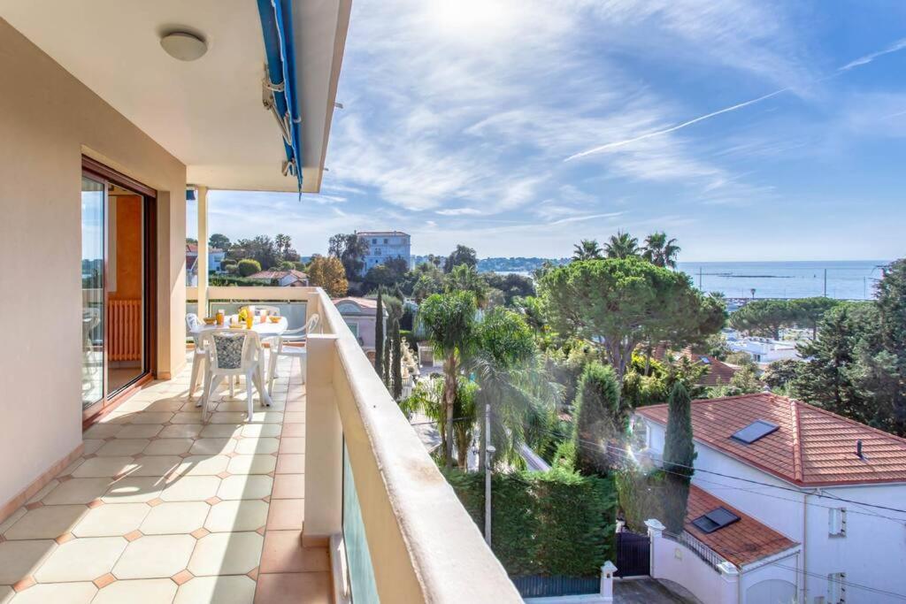 앙티브 A6- 2 Bdr Incredible Sea View - Ac, Garage & Terrace 아파트 외부 사진