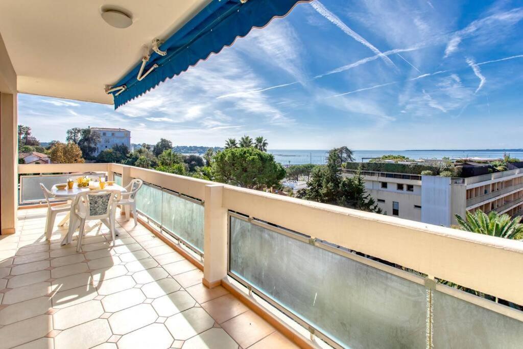 앙티브 A6- 2 Bdr Incredible Sea View - Ac, Garage & Terrace 아파트 외부 사진